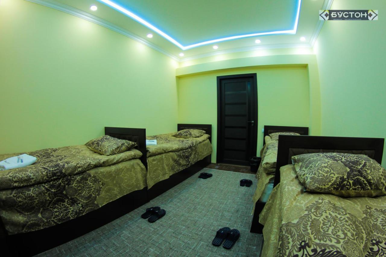 Hostel Buston Chkalovsk Esterno foto