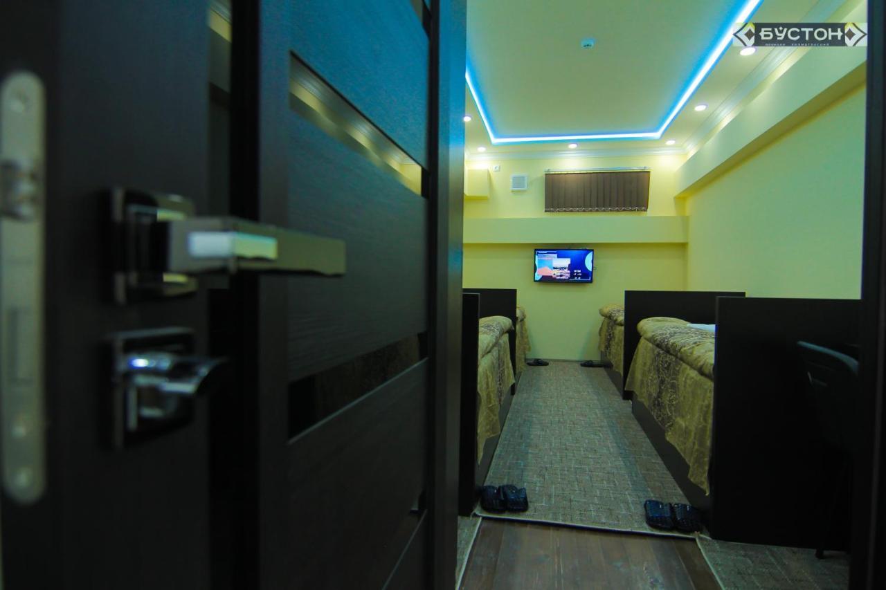 Hostel Buston Chkalovsk Esterno foto